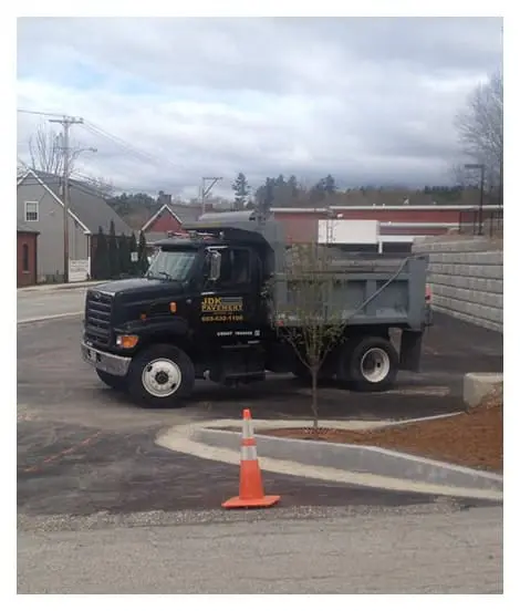 family-owned-and-operated-paving-company-min family-owned-and-operated-paving-company-min