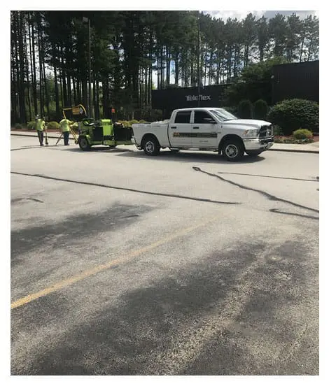 pavement-repair-5-min family-owned-and-operated-paving-company-min